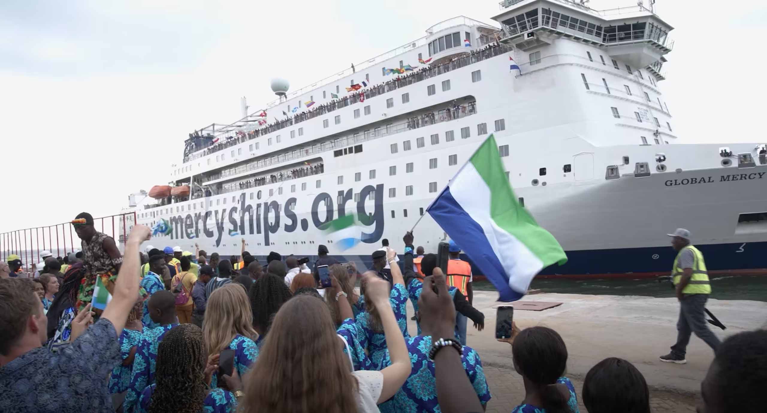 Sierra Leoneans Welcome The Global Mercy
