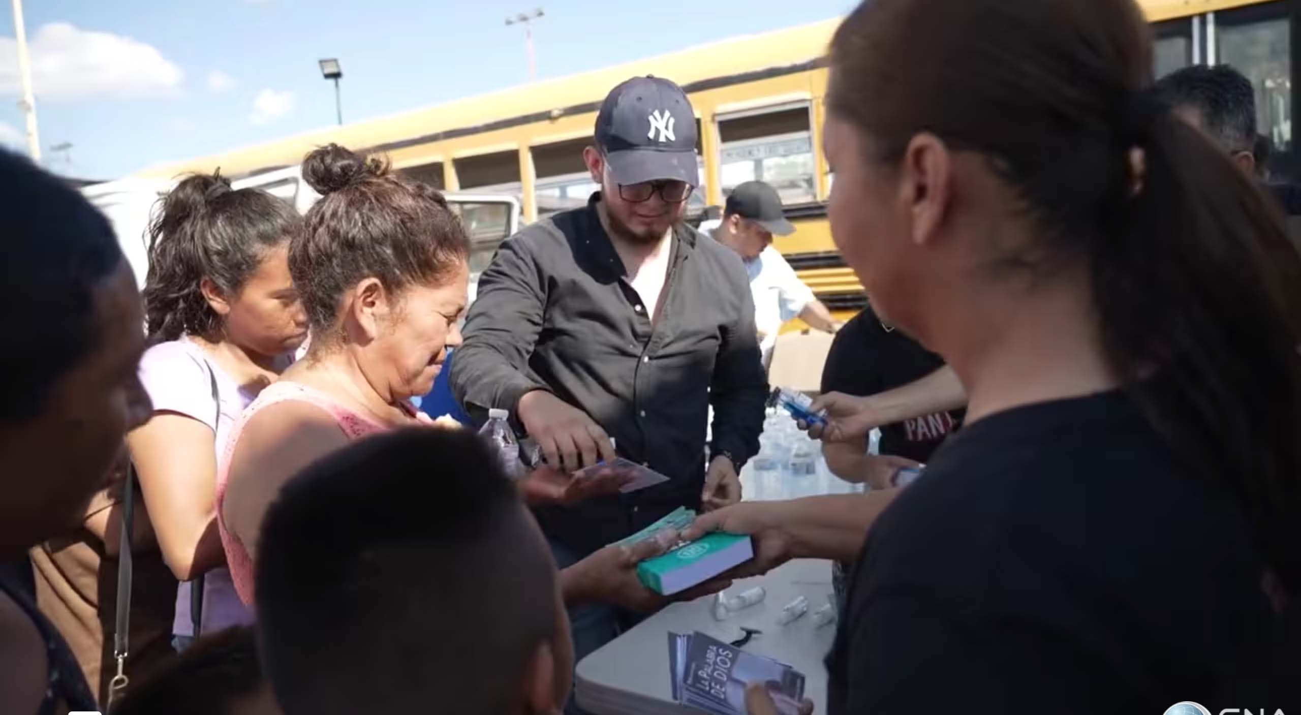 Comunidades de fe se unen para ayudar a migrantes en la frontera de México