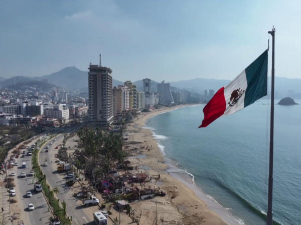 Llevando esperanza a Acapulco