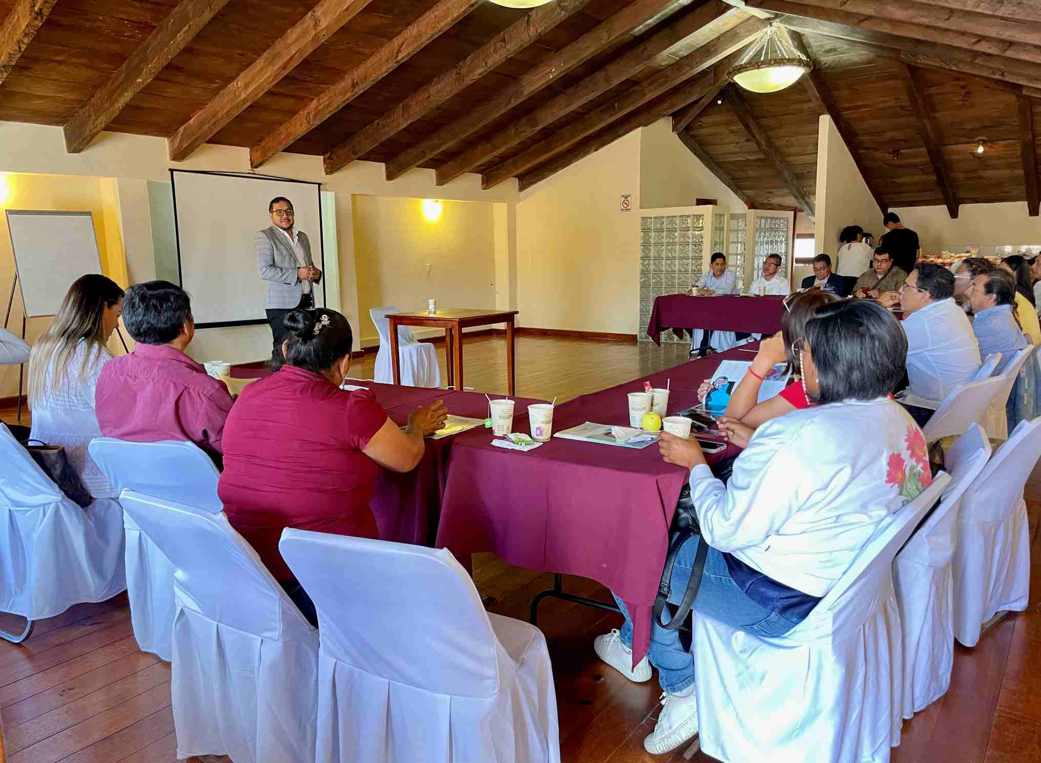 Chiapas: Capacitan a periodistas y líderes en temas de libertad religiosa