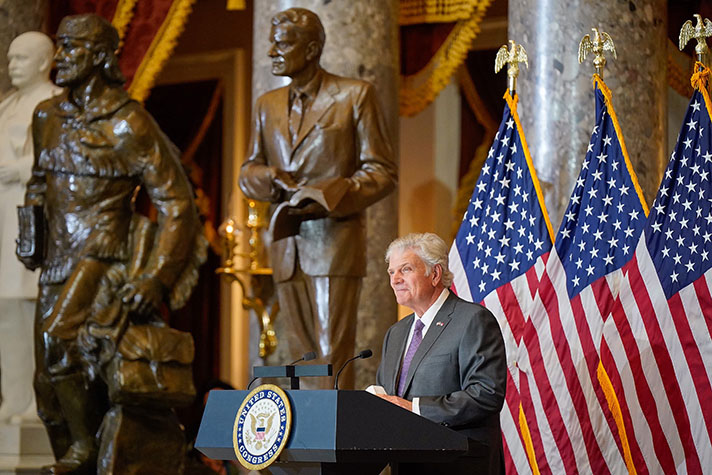 Billy Graham Statue Unveiled at U.S. Capitol