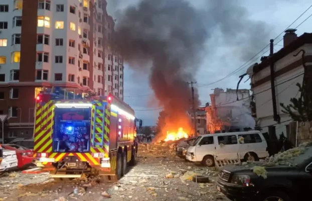 Ukrainian Worship Leader Thanks God his Family is Alive Even Though His Home was Destroyed