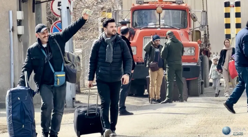 Iranians Escape to Armenia