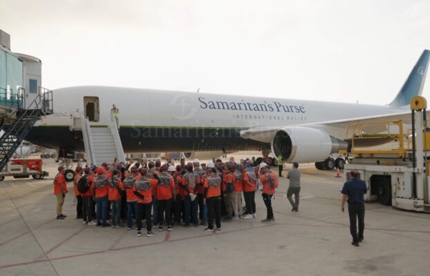 Airlifting Aid to Quake-Hit Venezuela