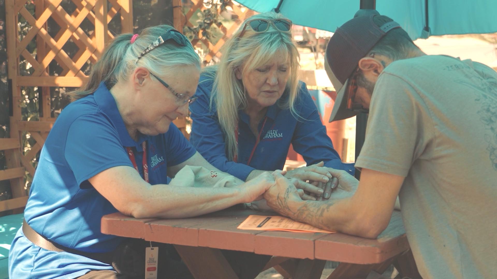 Chaplains Comfort Colorado Wildfire Survivors